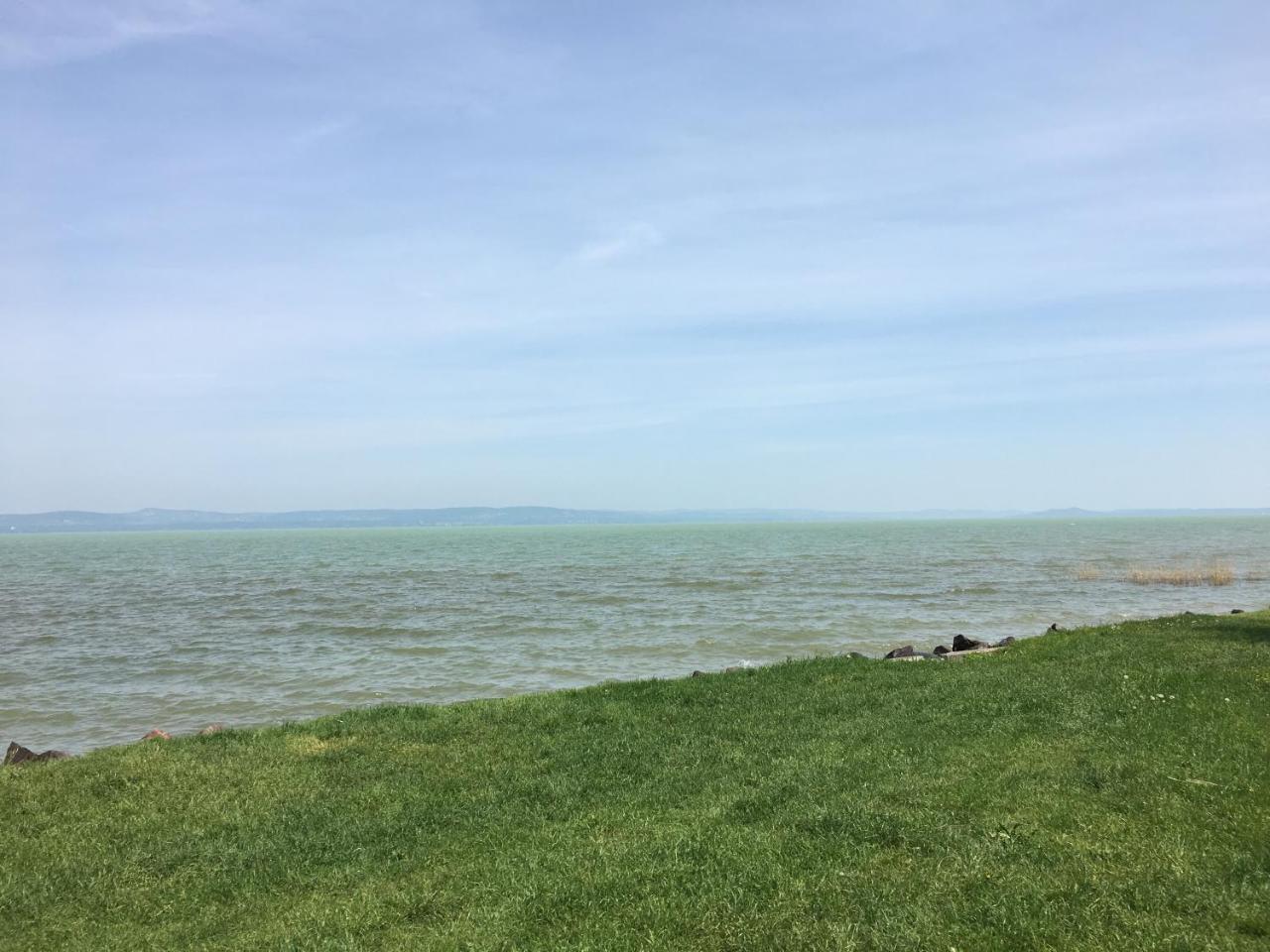 Beach Resident Balatonszemes Exterior photo